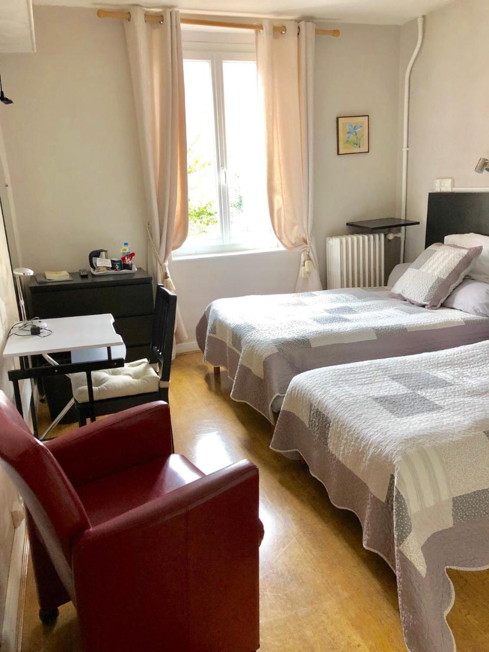 Auberge Le Rabelais Malay-le-Petit Exteriör bild